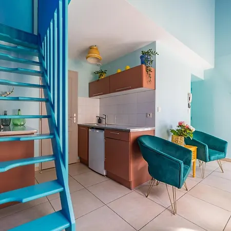 Le Rêve Bleu Majorelle - Duplex Sur Les Toits - Nuit à Appartamento Nîmes